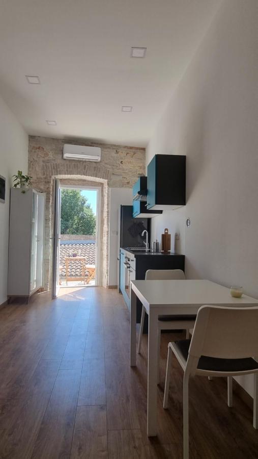 Central Studio Apartment Pula Exteriér fotografie